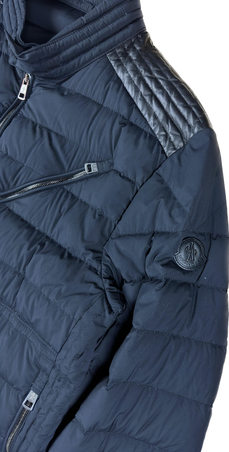 Moncler Giant